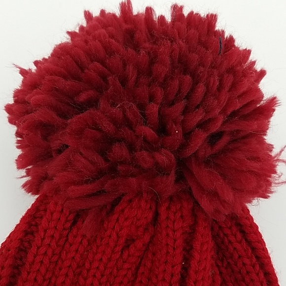 🆕️ Sequin LOVE Graphic Chunky Knit Hat - Picture 3 of 5